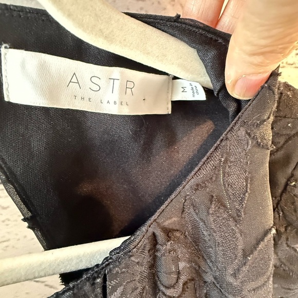 Aster the Label long sleeve black dress. Sz M. NWOT. - Picture 2 of 2